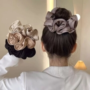  عکس2 اسکرانچی ساتن لبه دار